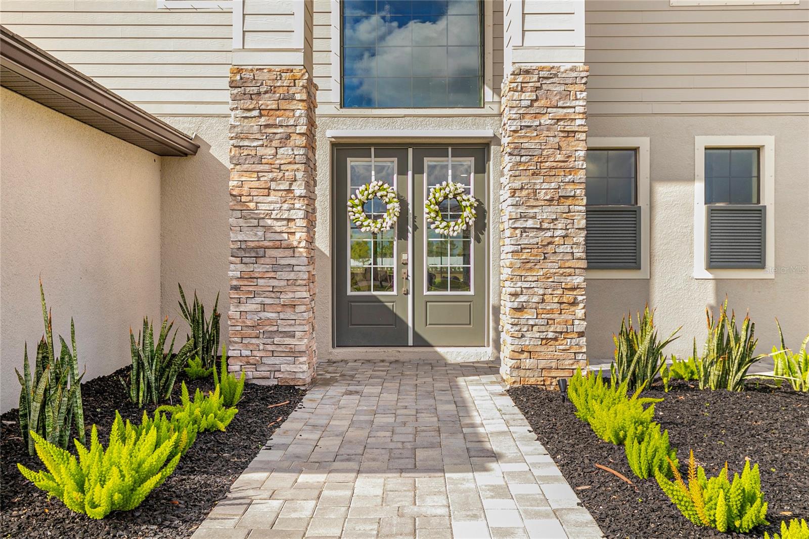 Image 7 of 60 For 15815 Tradewind Terrace