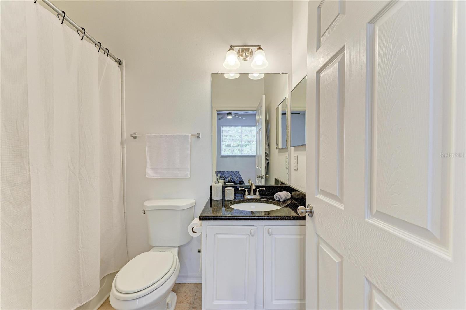 Image 23 of 49 For 5001 Baraldi Circle 22-202