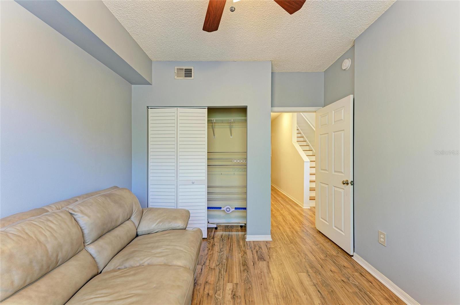 Image 36 of 49 For 5001 Baraldi Circle 22-202