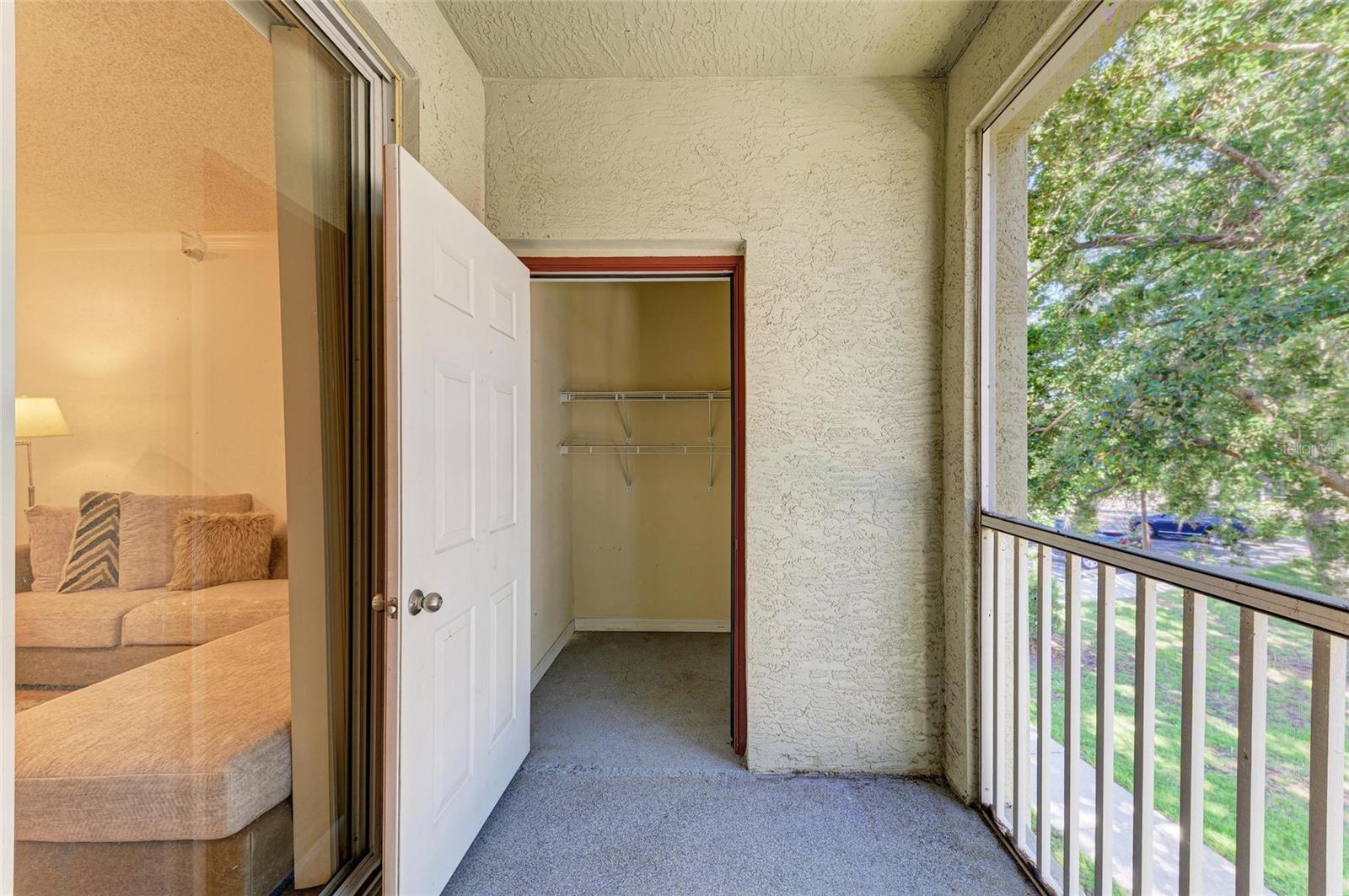 Image 5 of 49 For 5001 Baraldi Circle 22-202