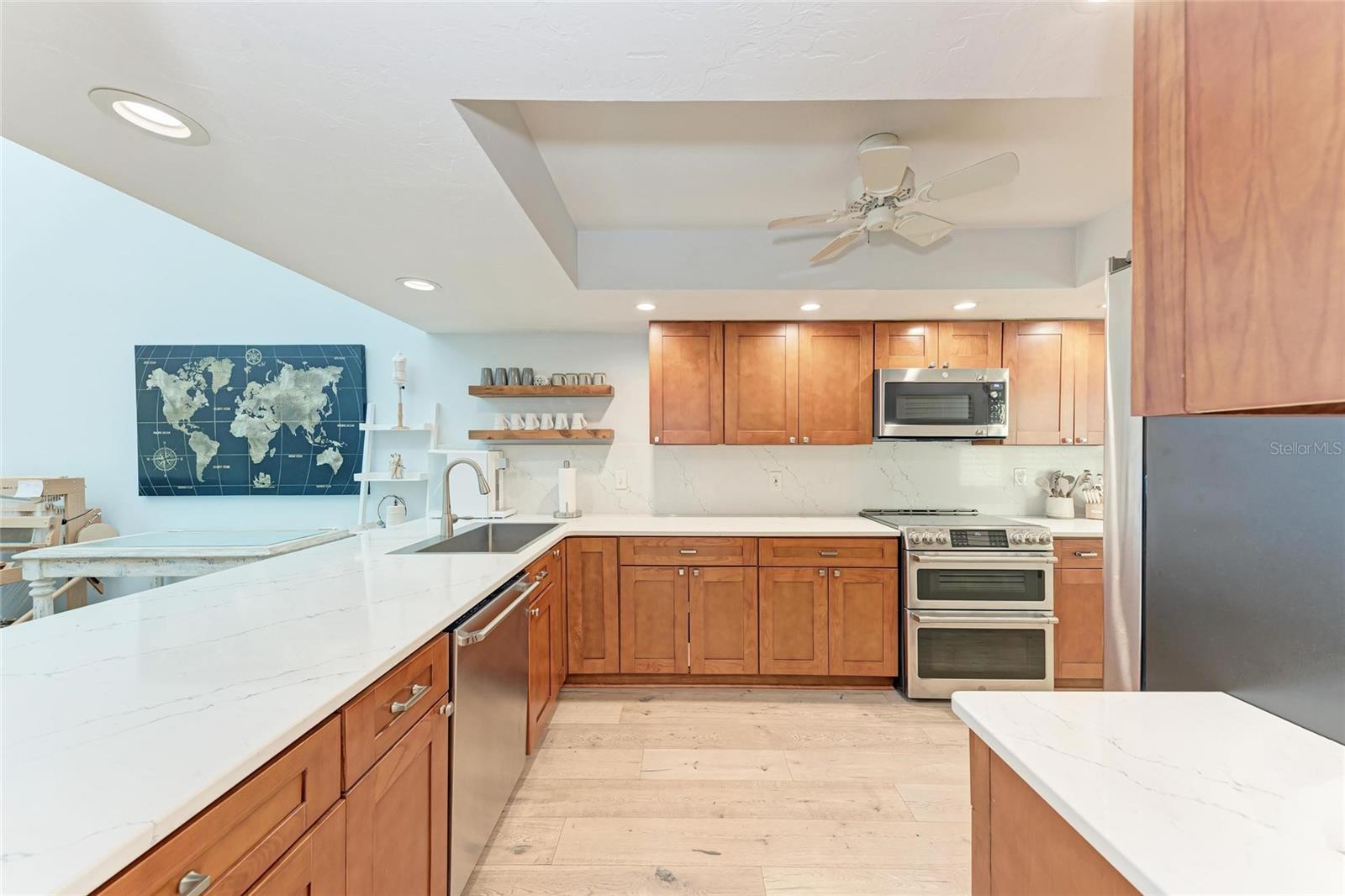 Image 10 of 38 For 6111 Courtside Drive