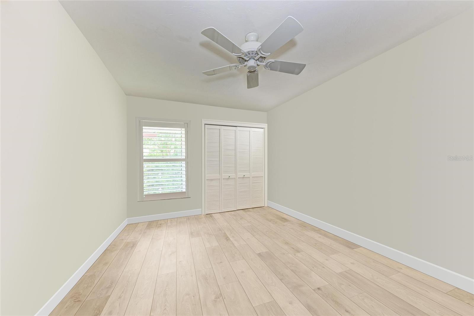Image 24 of 38 For 6111 Courtside Drive