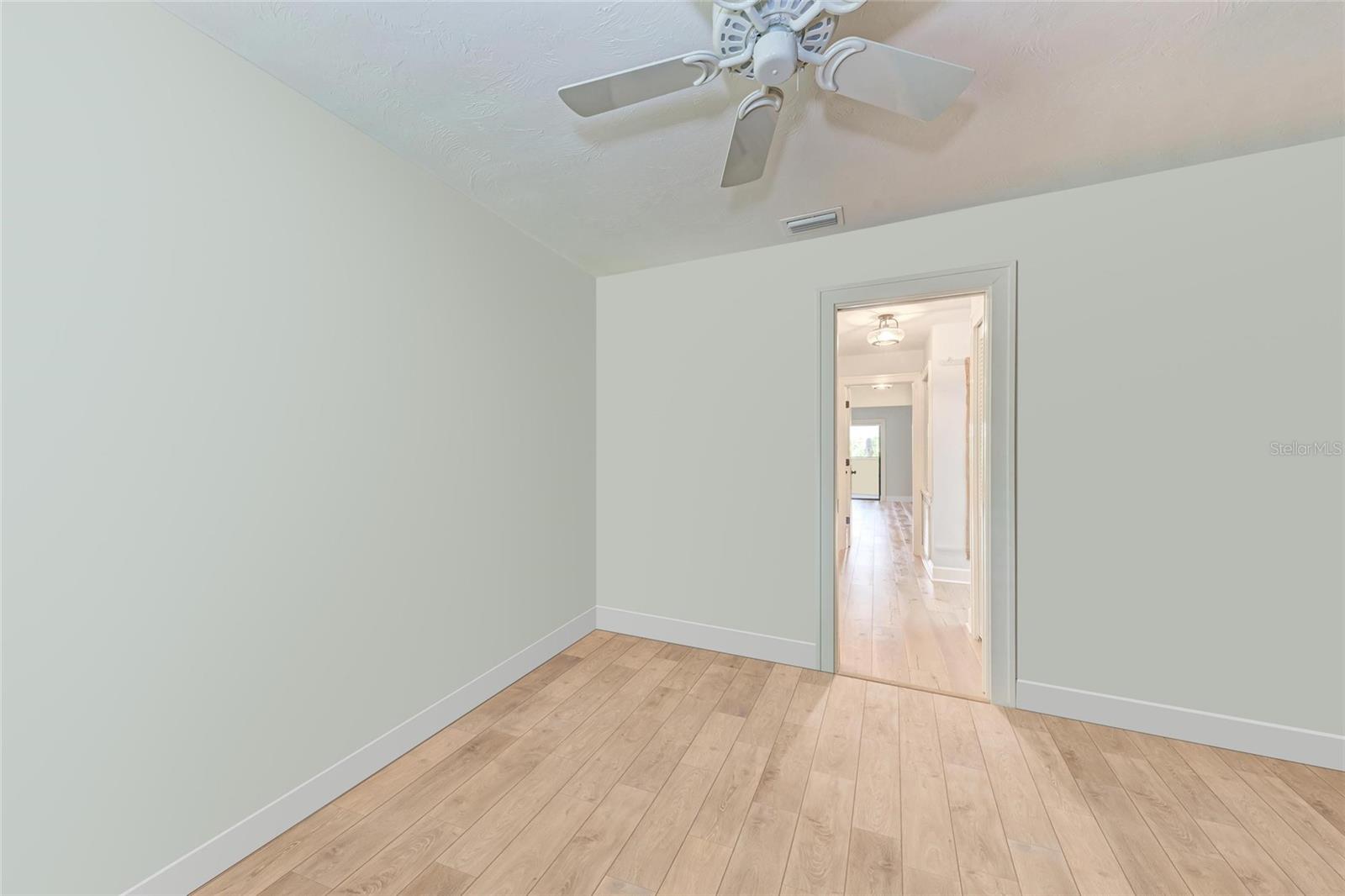 Image 27 of 38 For 6111 Courtside Drive