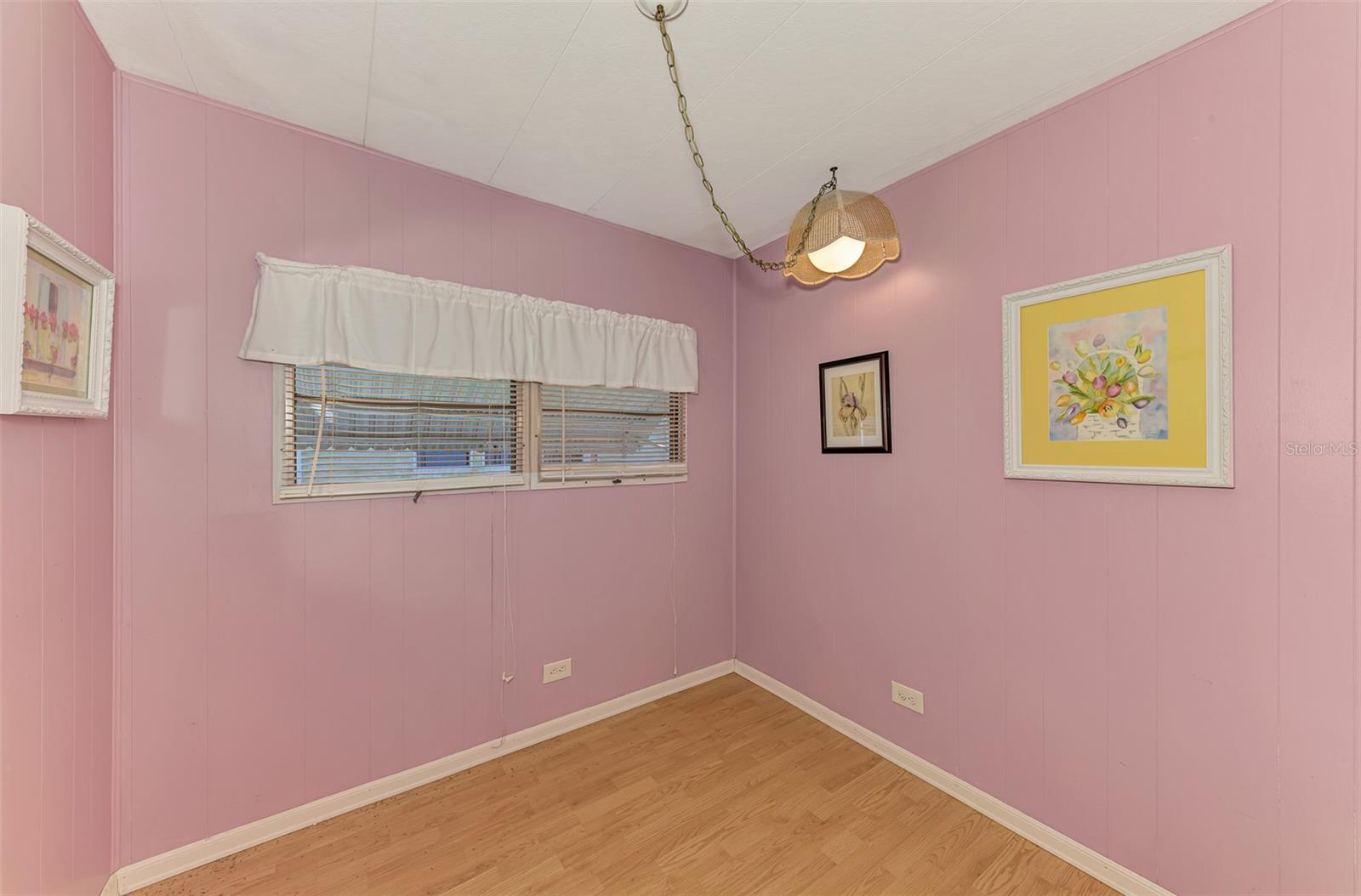 Image 14 of 32 For 226 3rd St. East