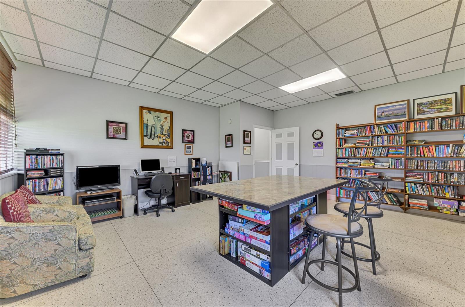 Image 31 of 32 For 226 3rd St. East