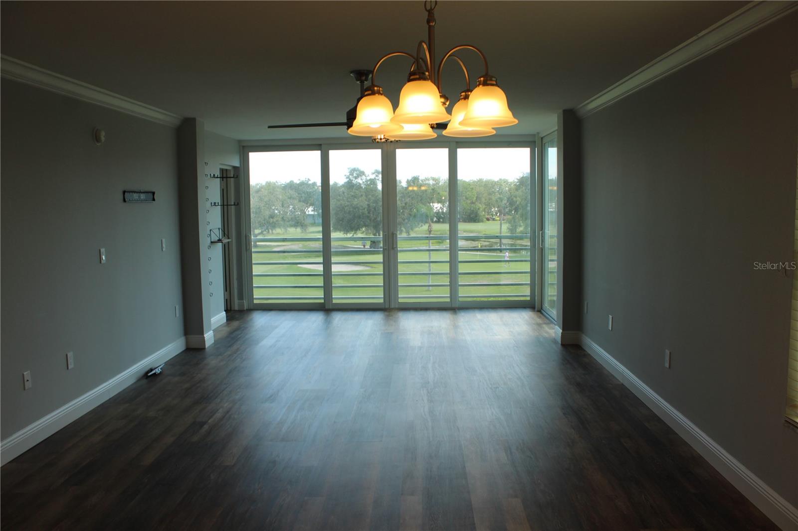 Image 10 of 44 For 4410 Fairways Boulevard 208
