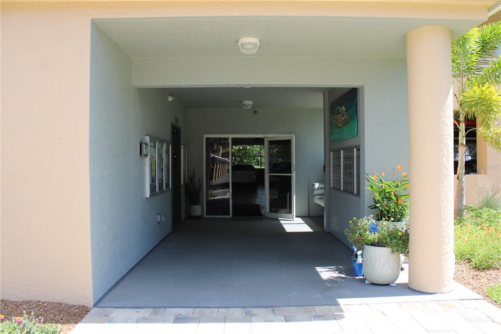 Image 34 of 44 For 4410 Fairways Boulevard 208
