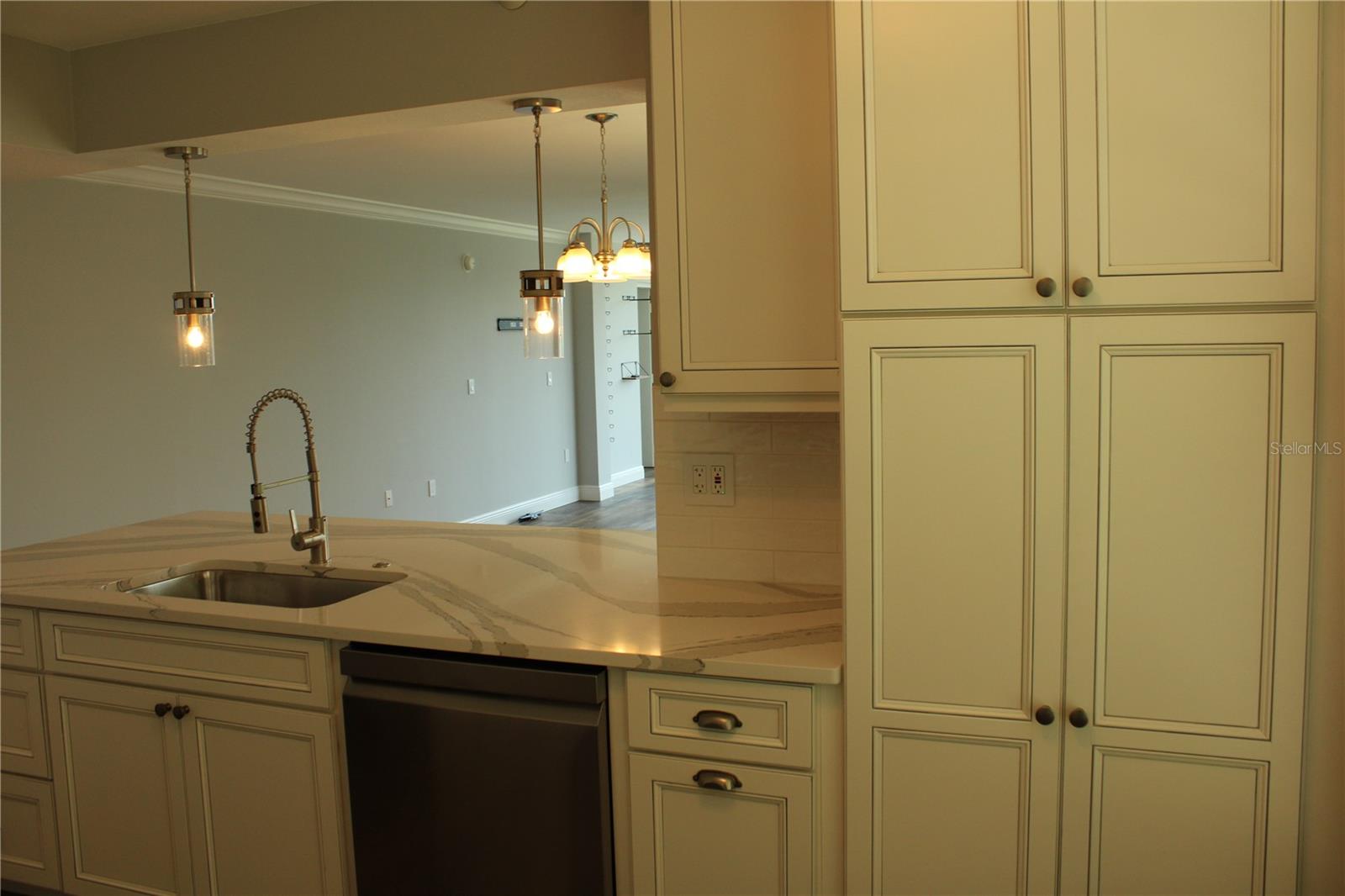 Image 7 of 44 For 4410 Fairways Boulevard 208