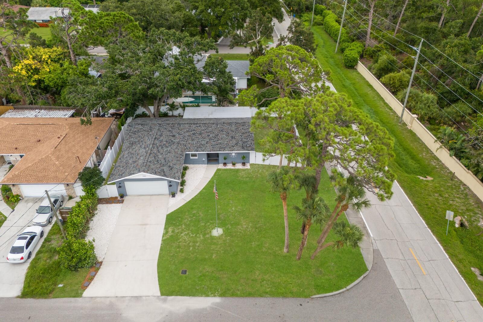 Image 13 of 48 For 8985 Pohoy Avenue