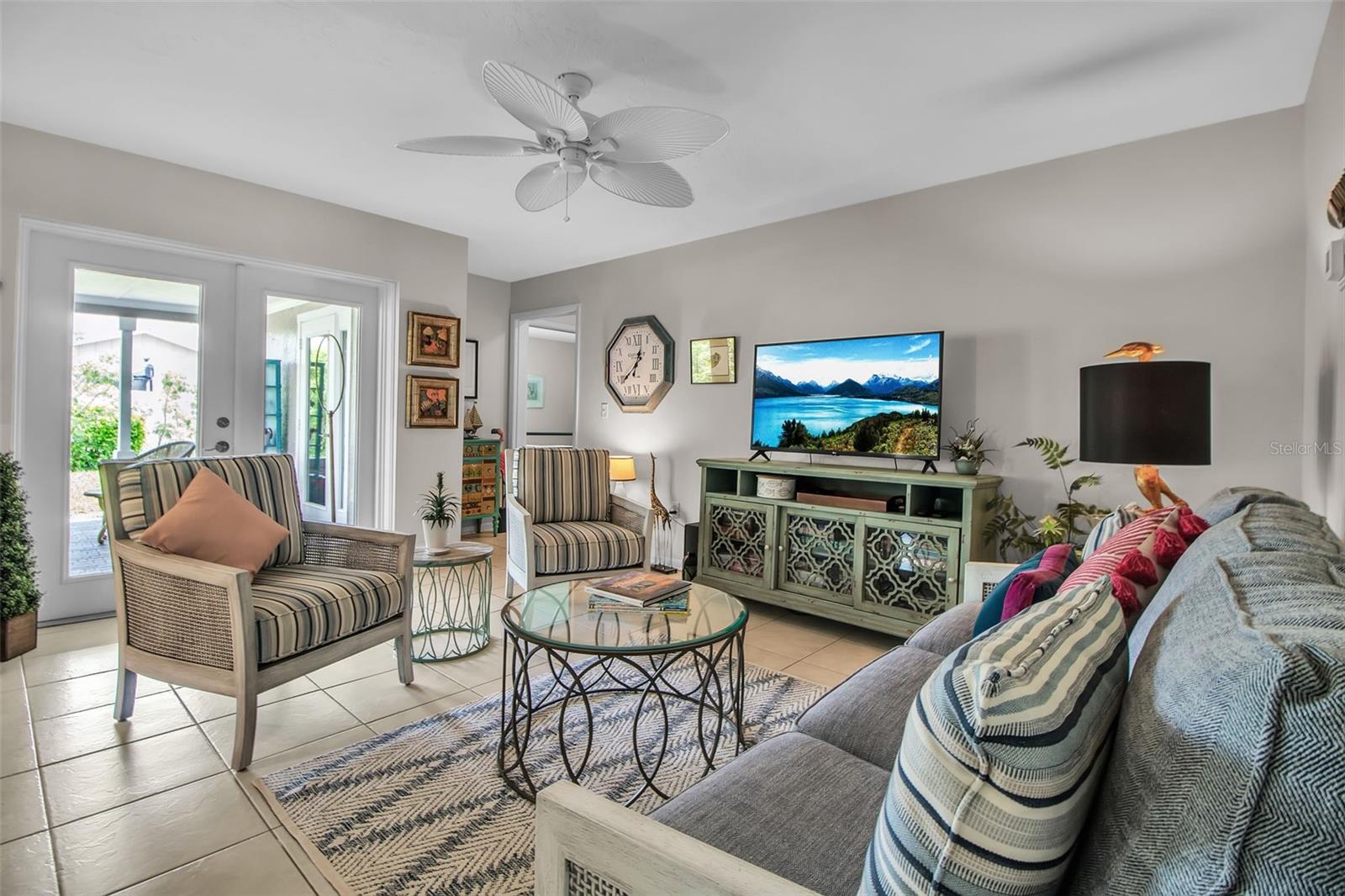 Image 13 of 28 For 7404 14th Avenue W