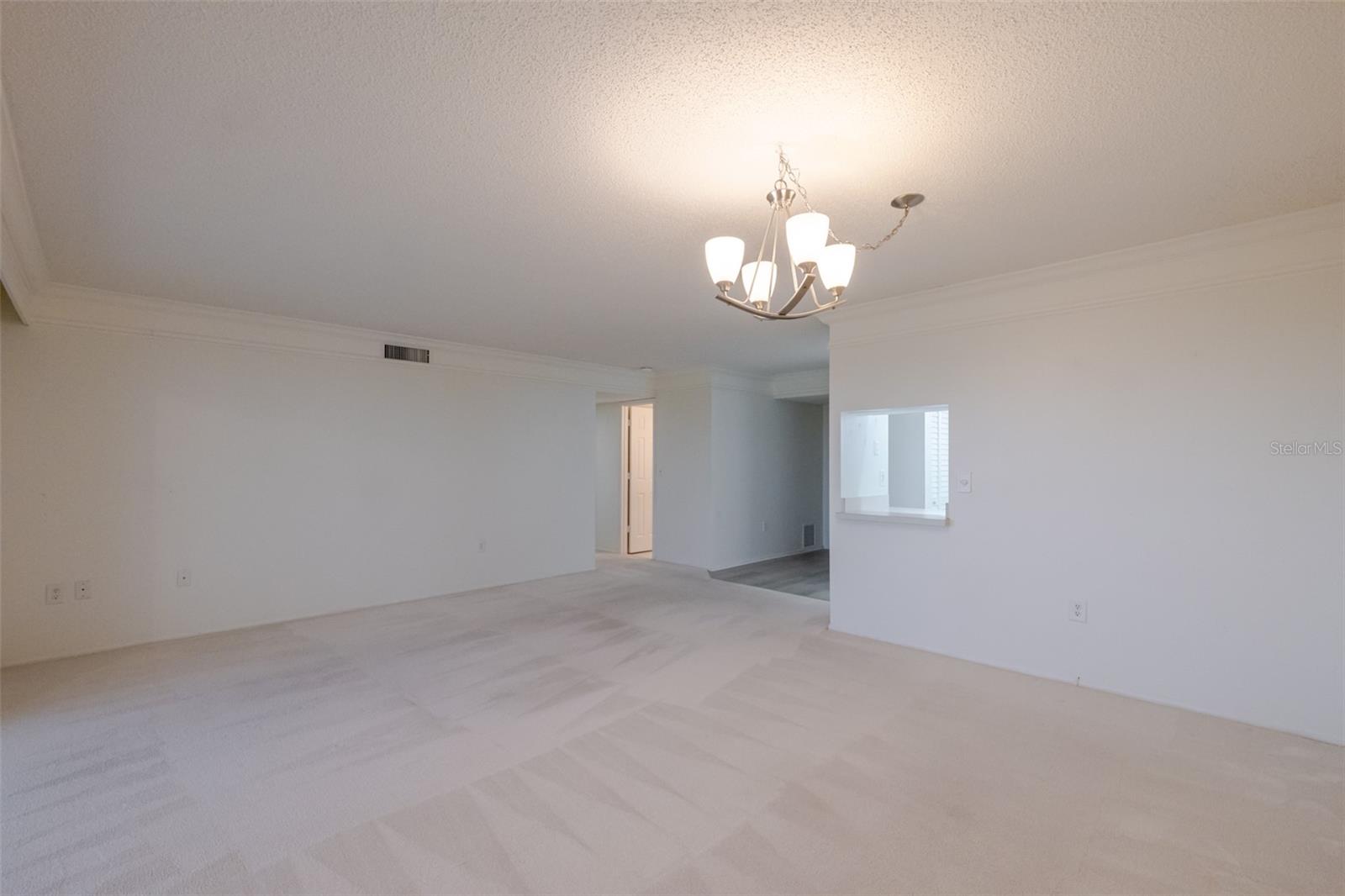 Image 22 of 81 For 3680 Ironwood Circle 603l