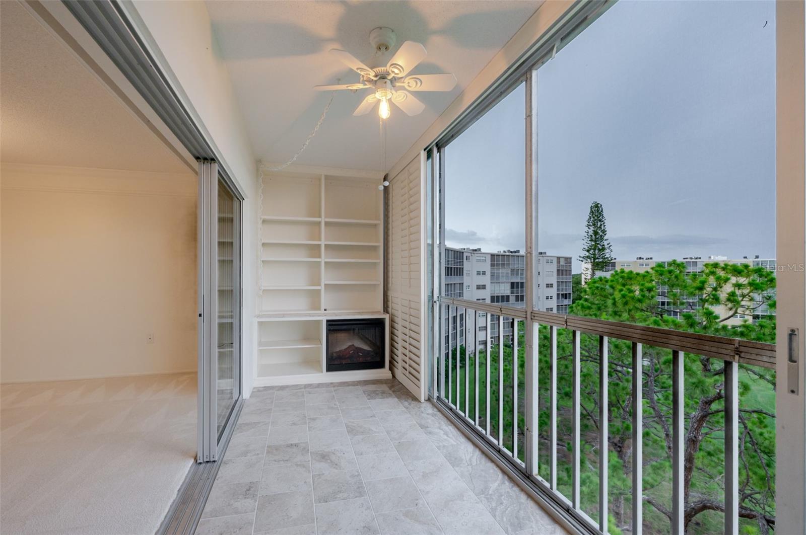 Image 37 of 81 For 3680 Ironwood Circle 603l