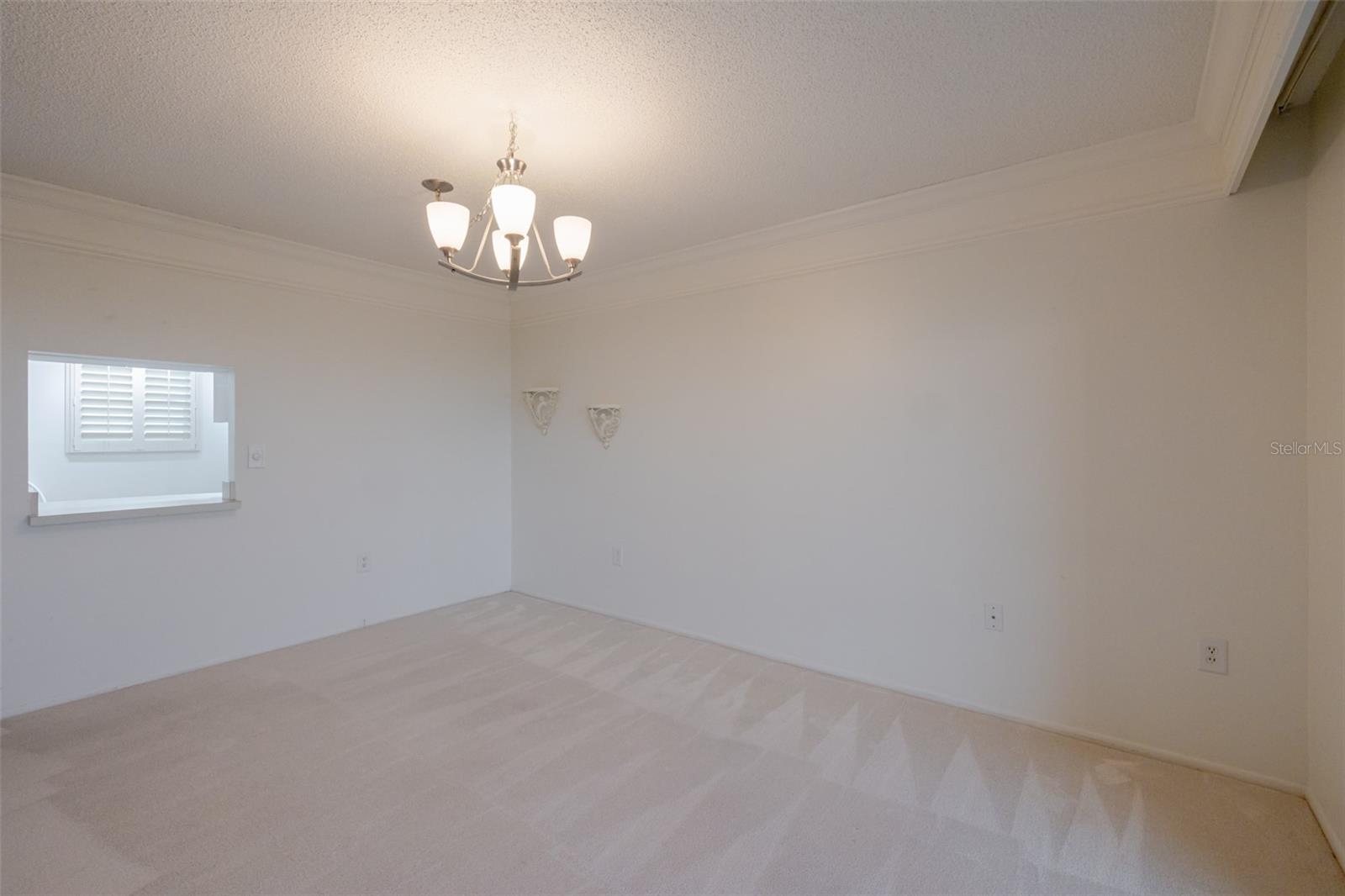 Image 40 of 81 For 3680 Ironwood Circle 603l
