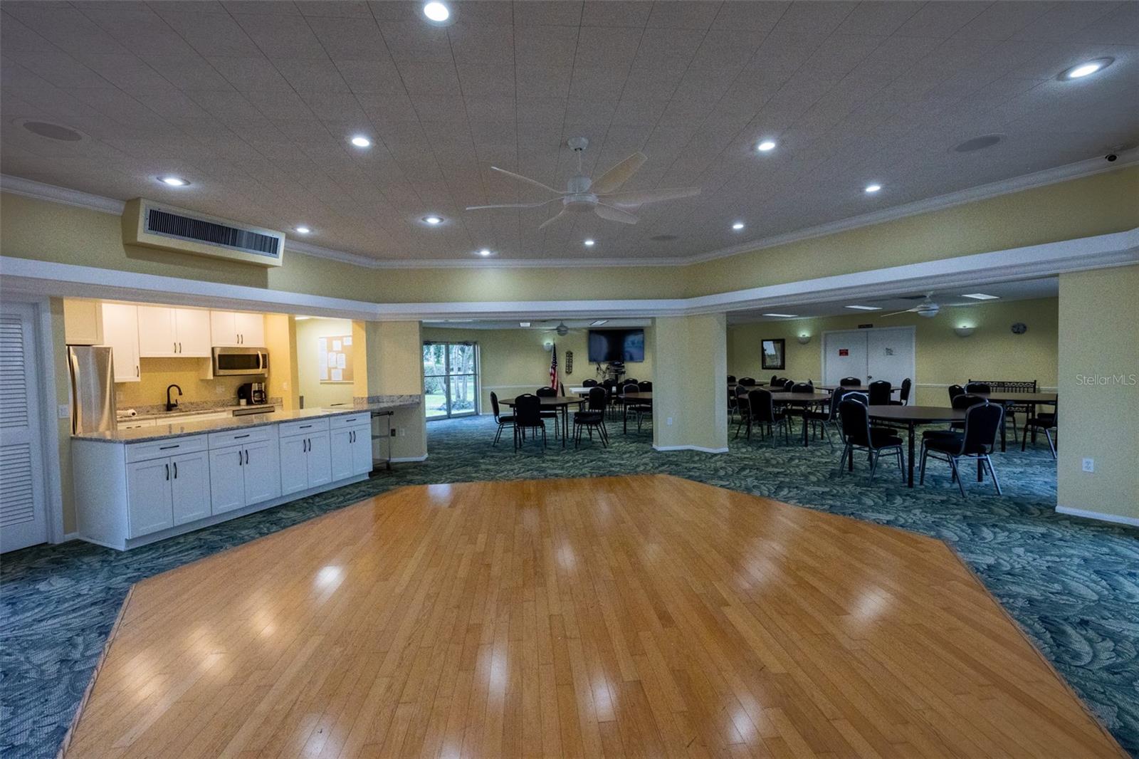 Image 81 of 81 For 3680 Ironwood Circle 603l
