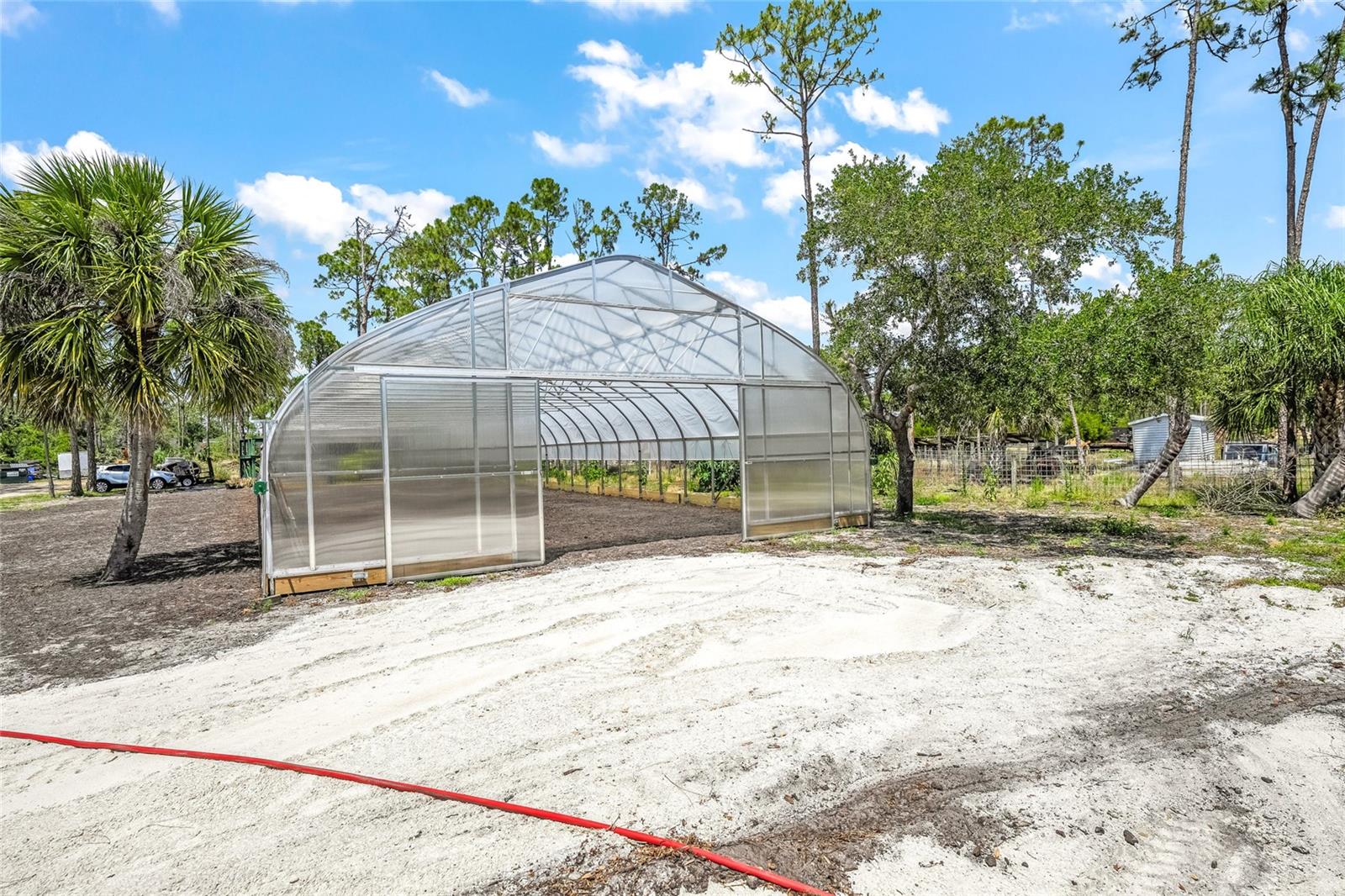 Image 22 of 64 For 8146 Tropicaire Boulevard