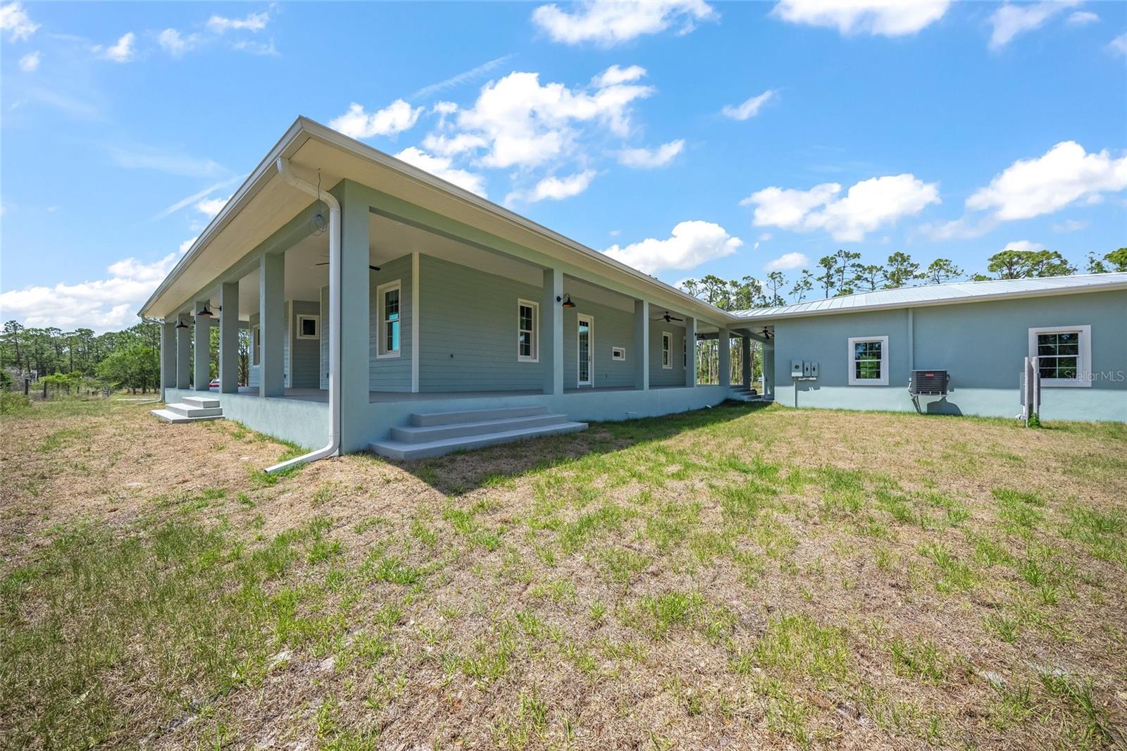 Image 29 of 64 For 8146 Tropicaire Boulevard