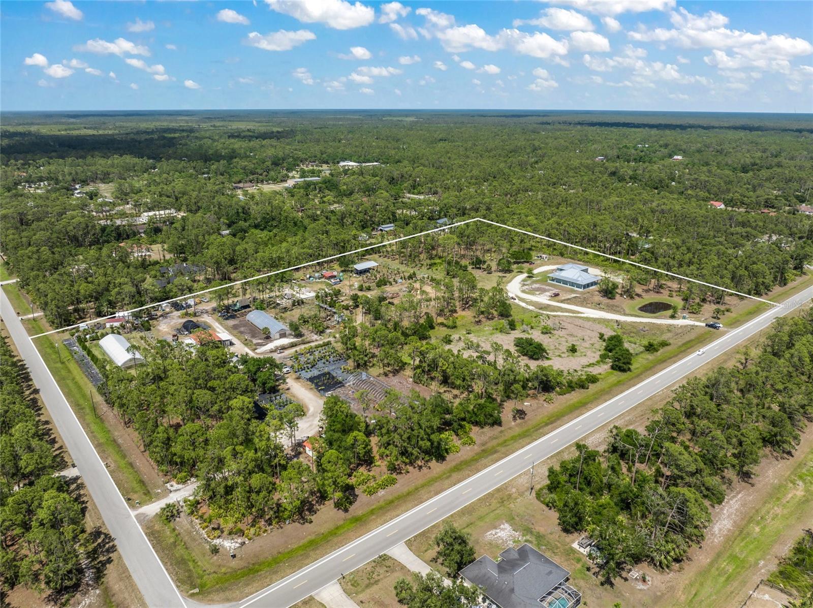 Image 4 of 64 For 8146 Tropicaire Boulevard