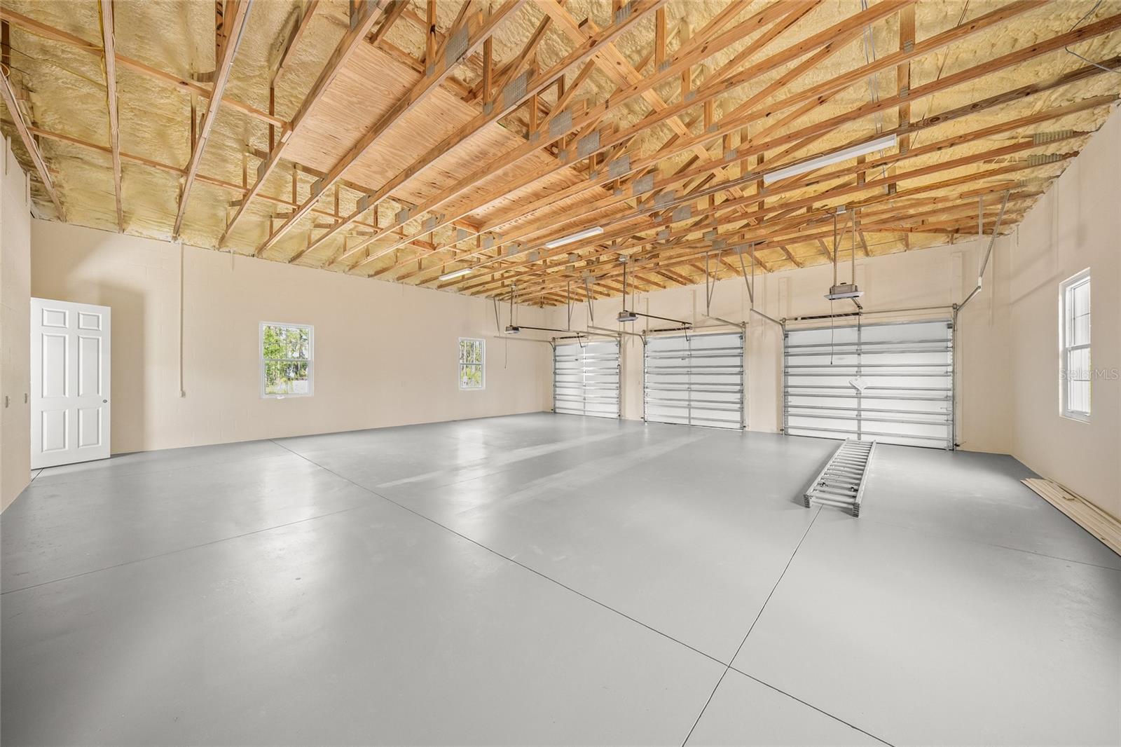 Image 50 of 64 For 8146 Tropicaire Boulevard