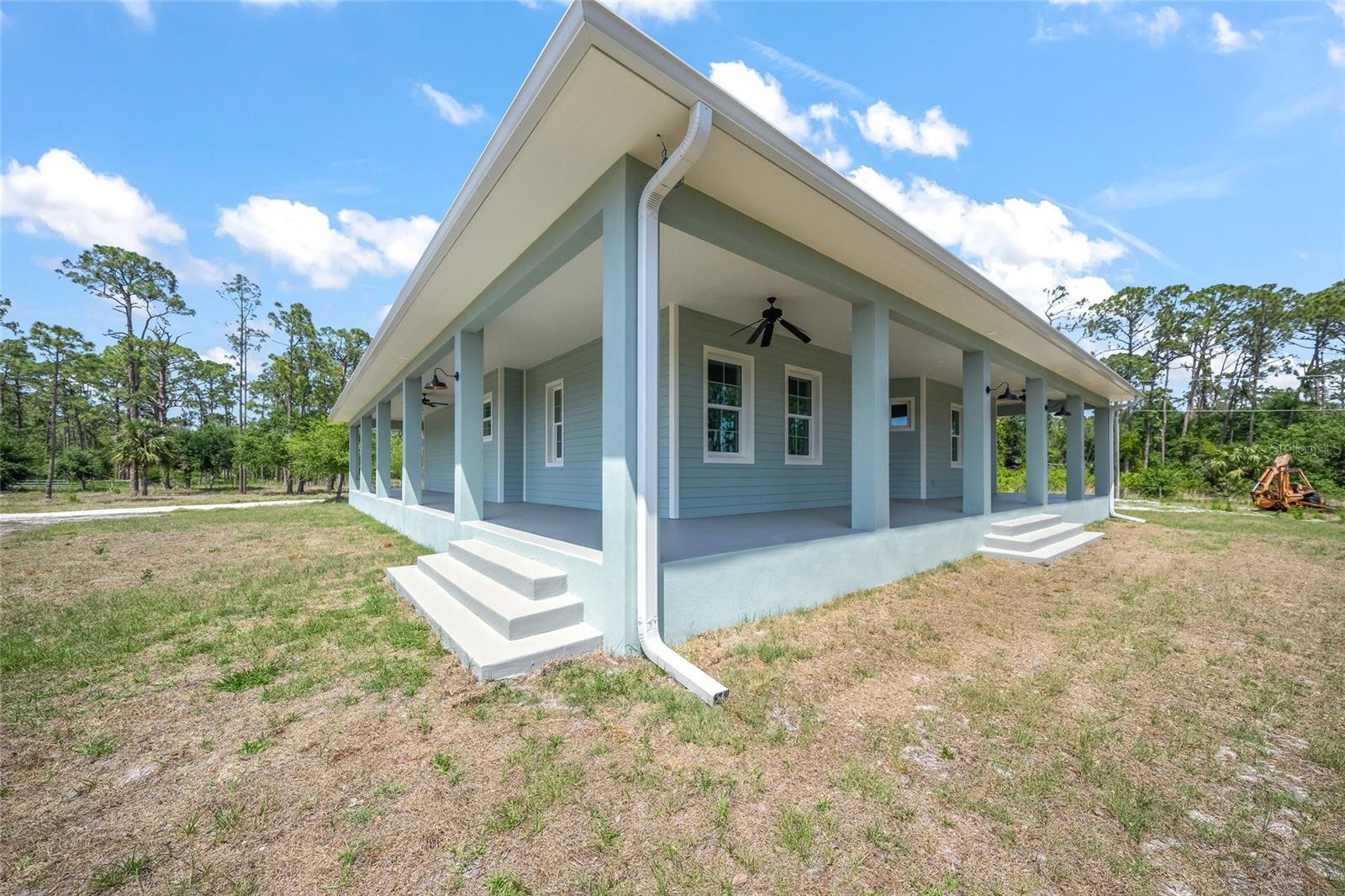 Image 51 of 64 For 8146 Tropicaire Boulevard