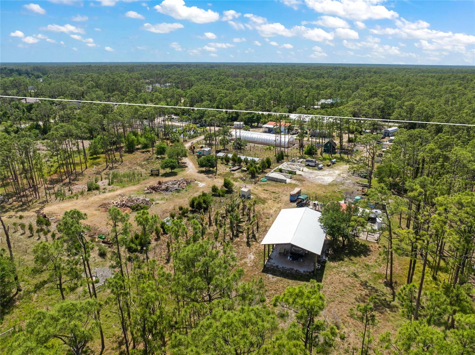 Image 6 of 64 For 8146 Tropicaire Boulevard
