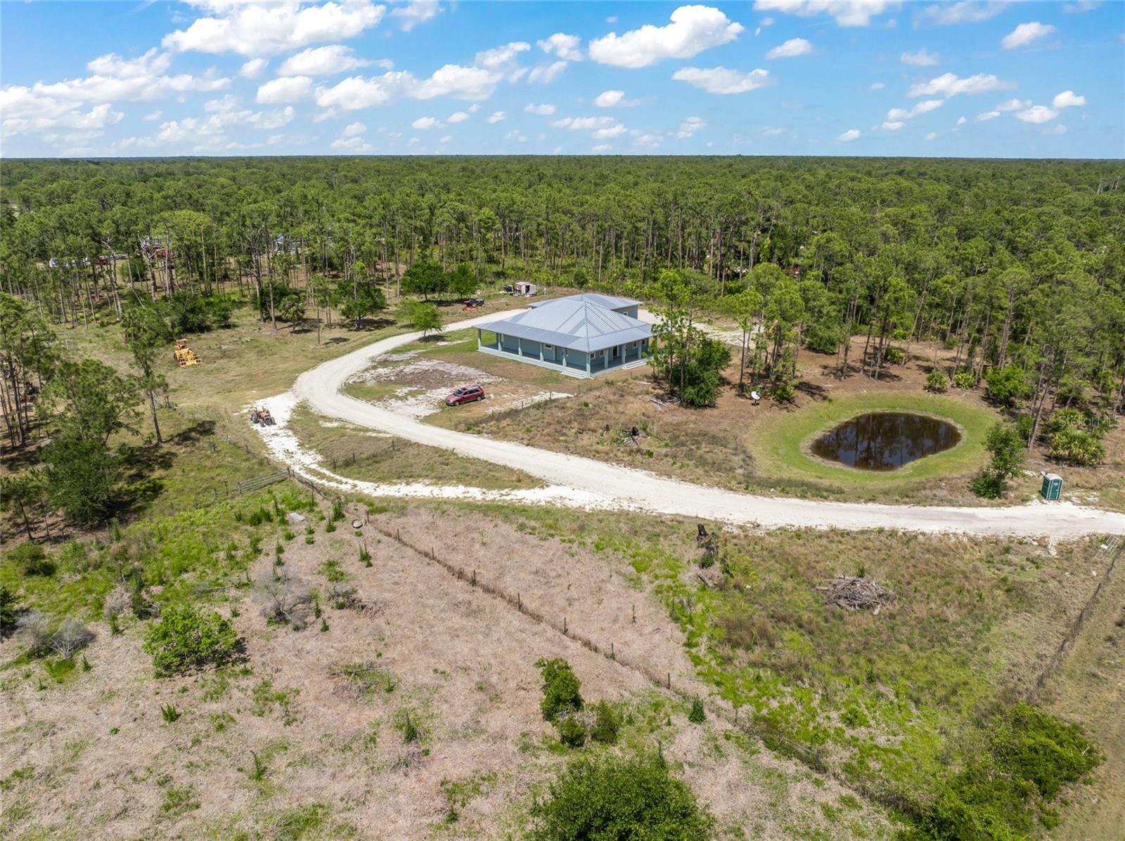 Image 62 of 64 For 8146 Tropicaire Boulevard
