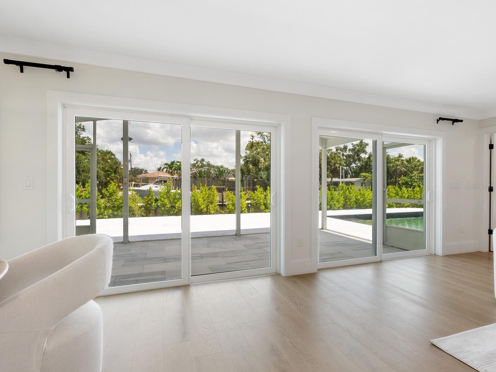 Image 10 of 55 For 1031 Contento Street