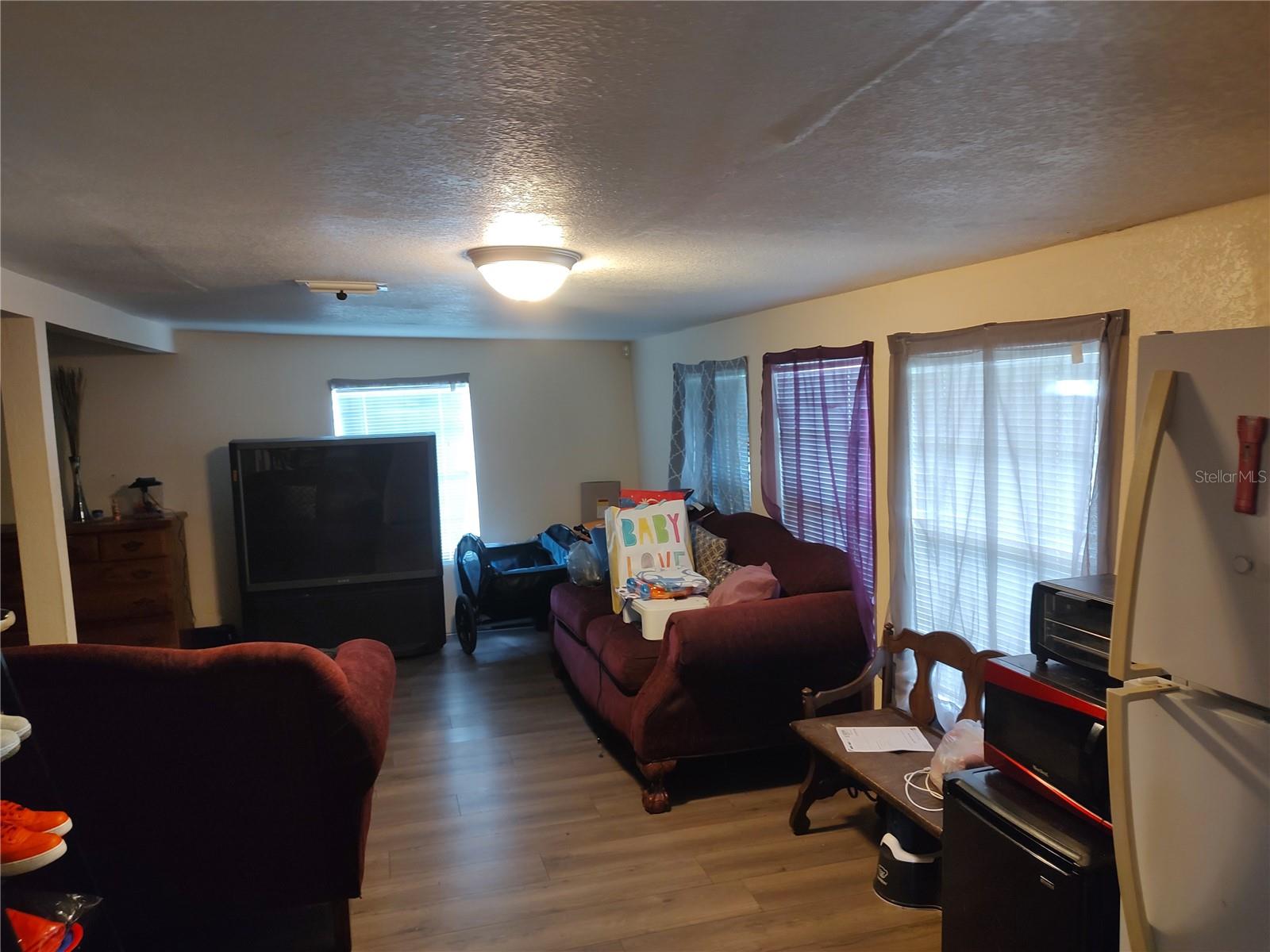 Image 20 of 27 For 1423 17th Avenue E