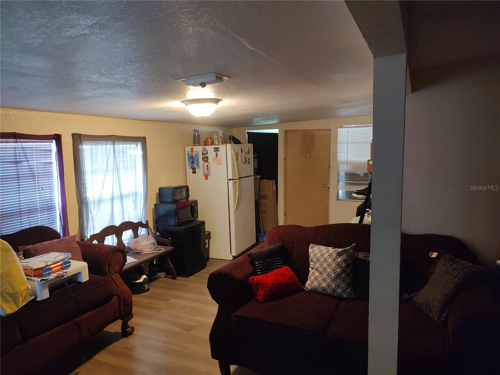 Image 21 of 27 For 1423 17th Avenue E