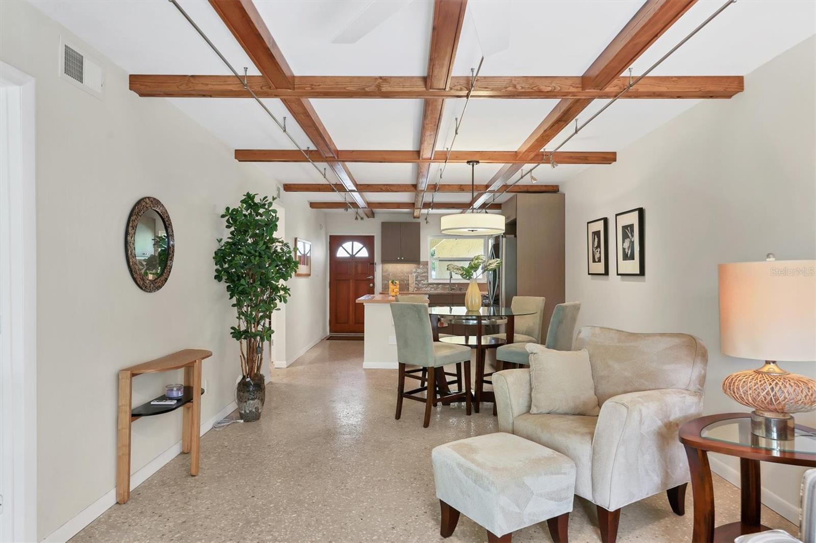 Image 7 of 29 For 1650 Pine Tree Lane 105