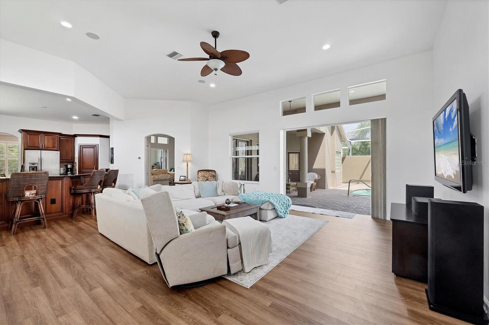Image 13 of 92 For 2518 Dick Wilson Drive