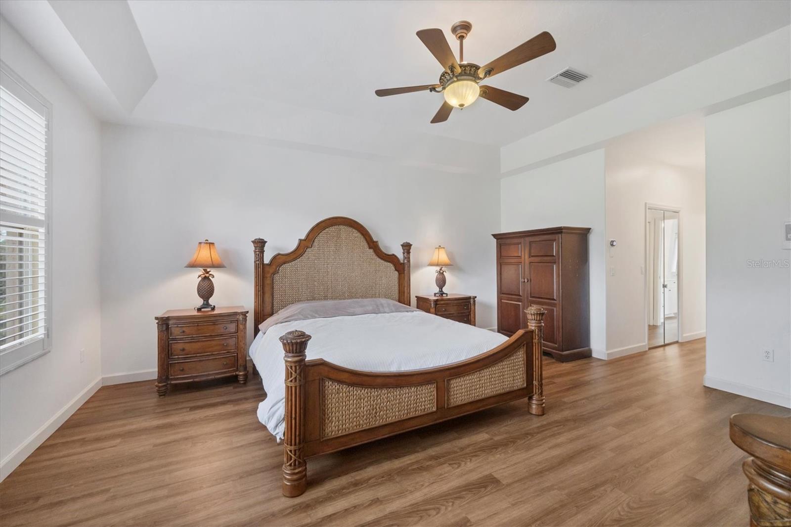 Image 15 of 92 For 2518 Dick Wilson Drive