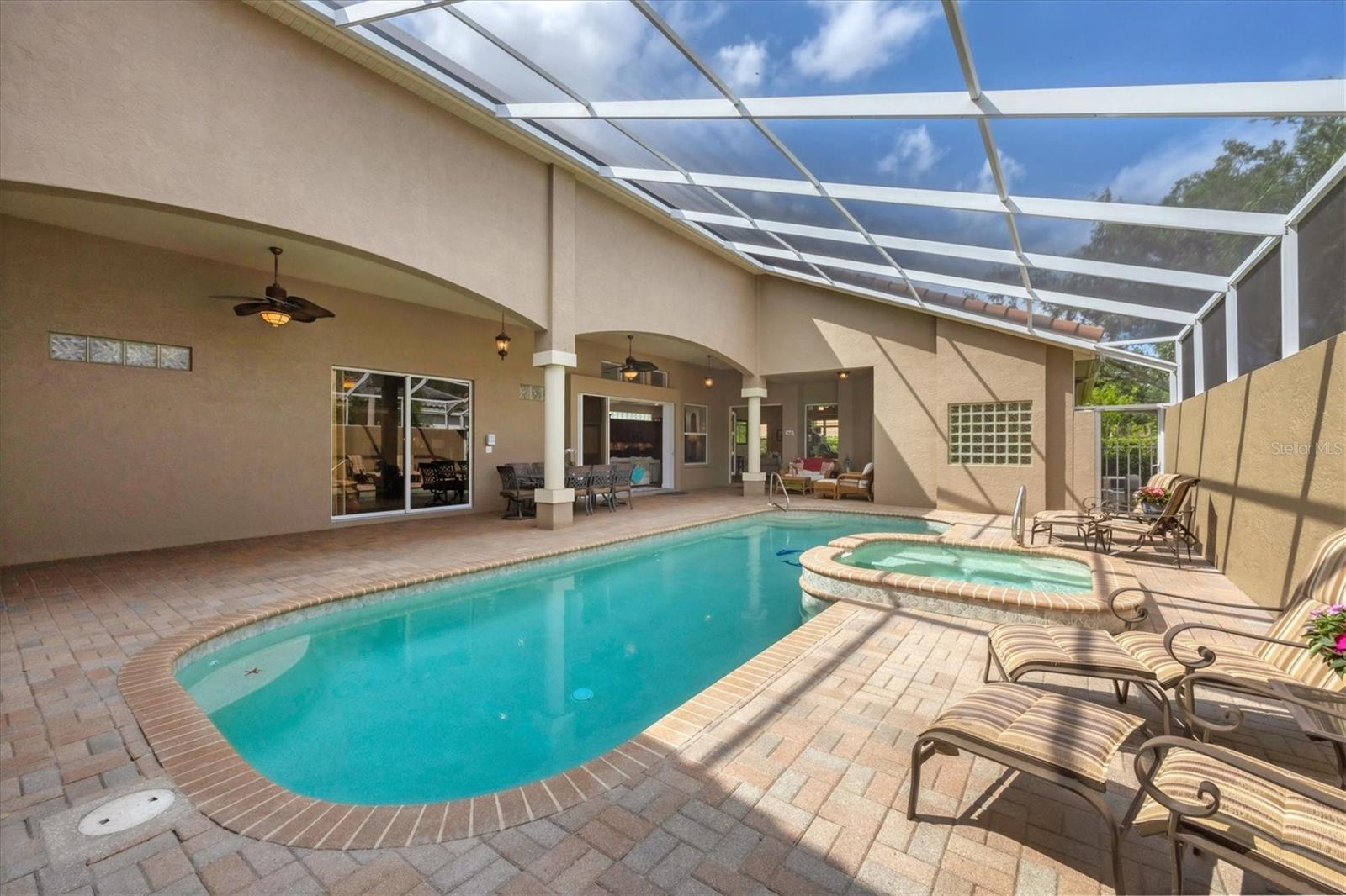 Image 29 of 92 For 2518 Dick Wilson Drive