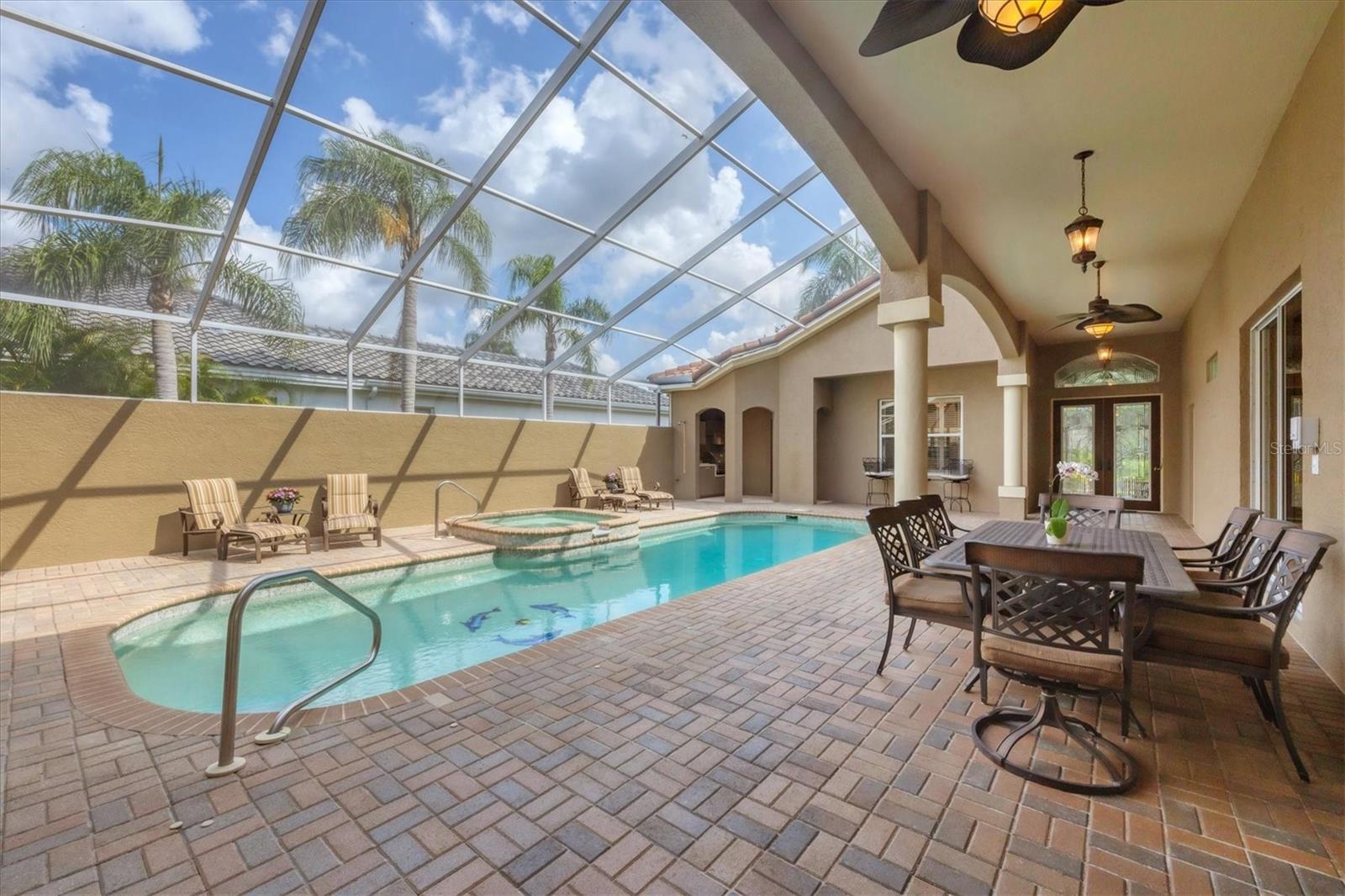 Image 31 of 92 For 2518 Dick Wilson Drive