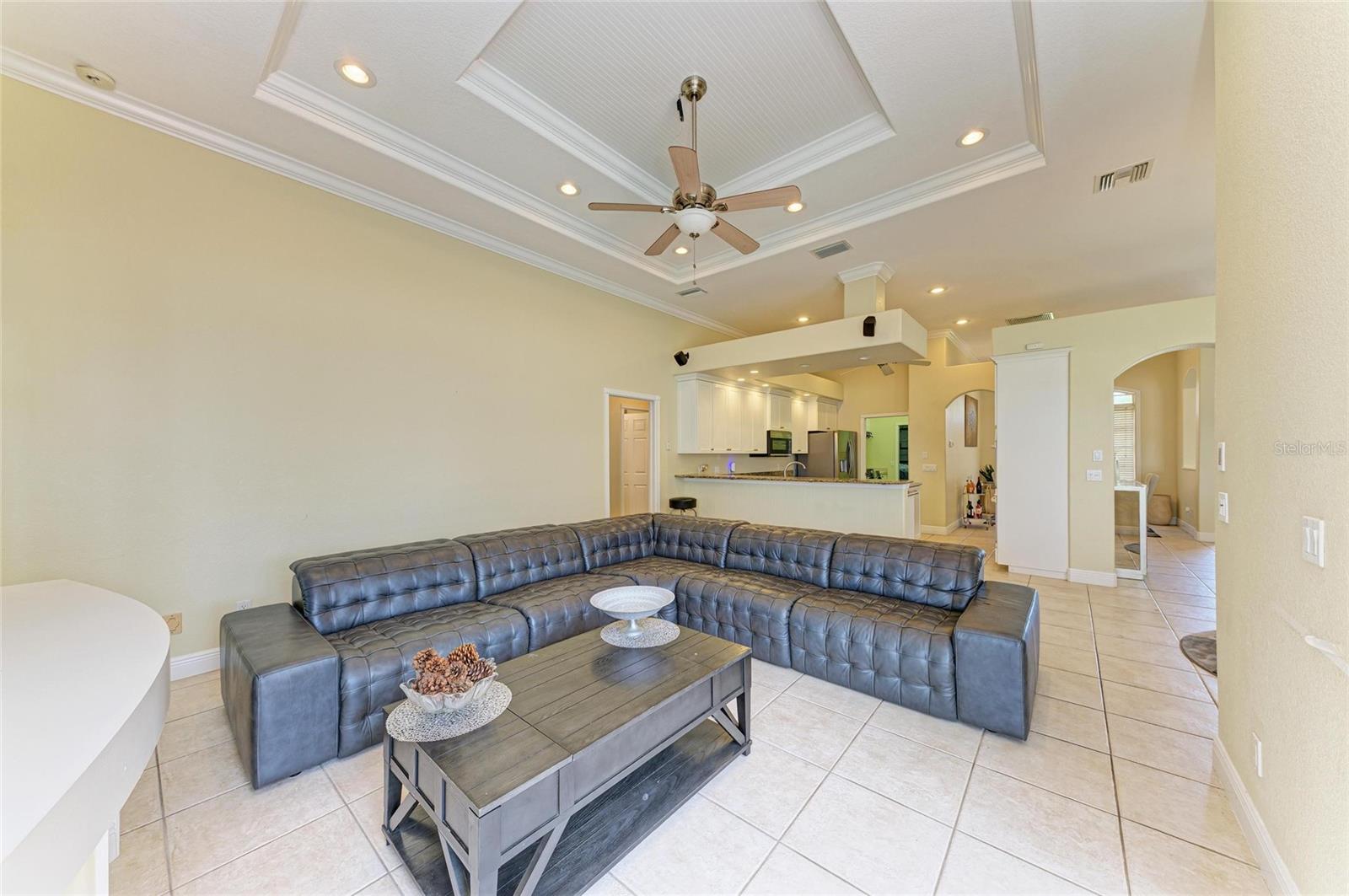 Image 13 of 60 For 23136 Langdon Avenue