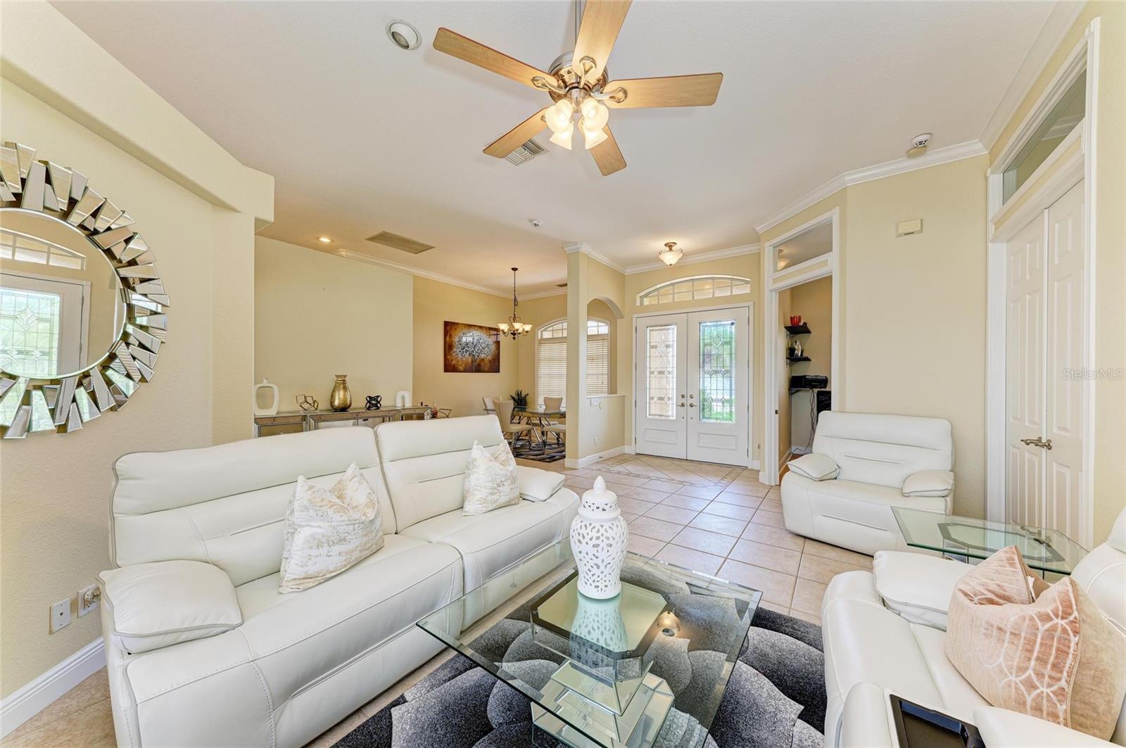 Image 8 of 60 For 23136 Langdon Avenue