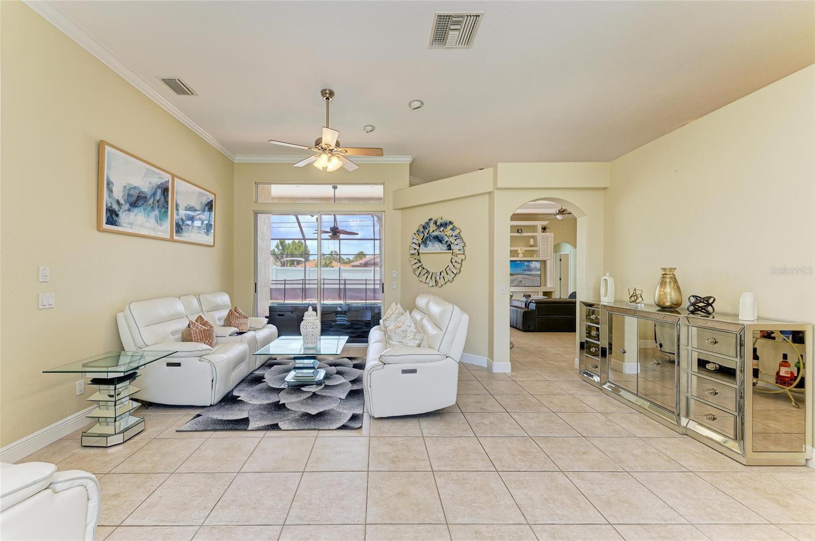 Image 9 of 60 For 23136 Langdon Avenue