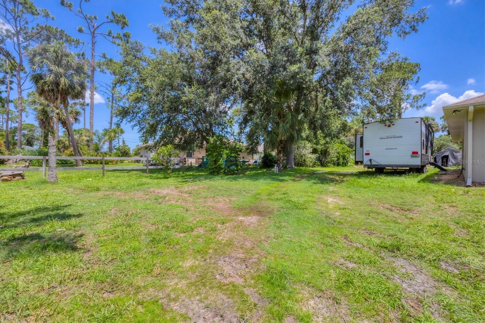 Image 31 of 37 For 4357 Mermell Circle