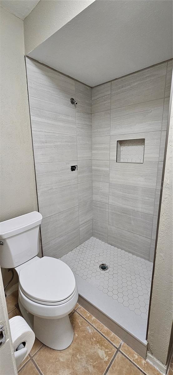 Image 14 of 15 For 2842 Indianwood Drive