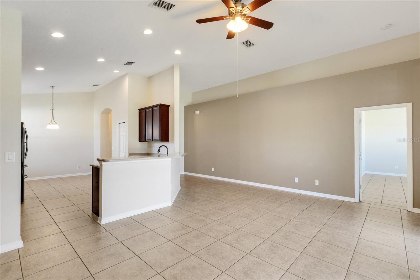Image 18 of 55 For 7027 56th Terrace E