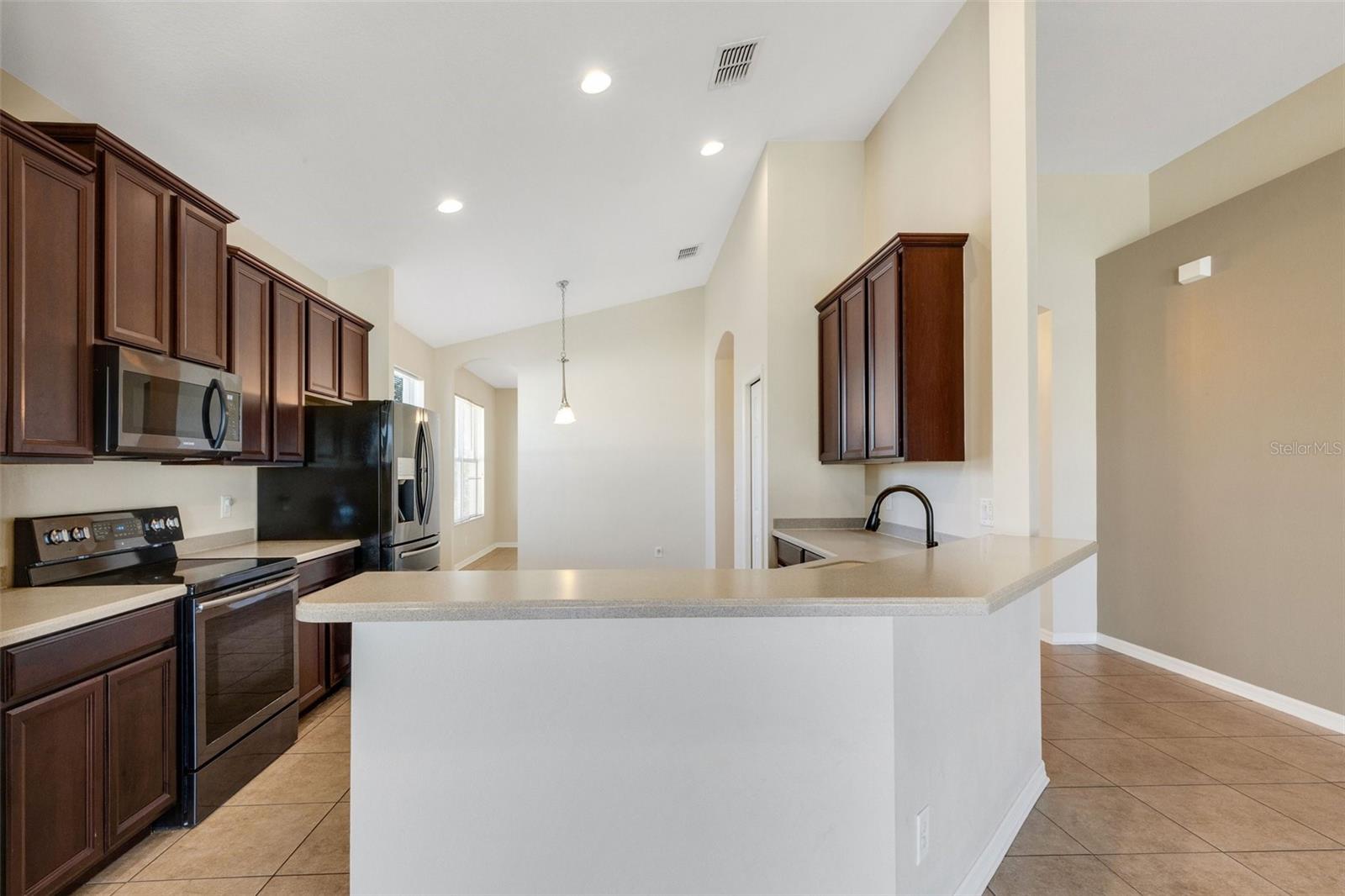 Image 21 of 55 For 7027 56th Terrace E
