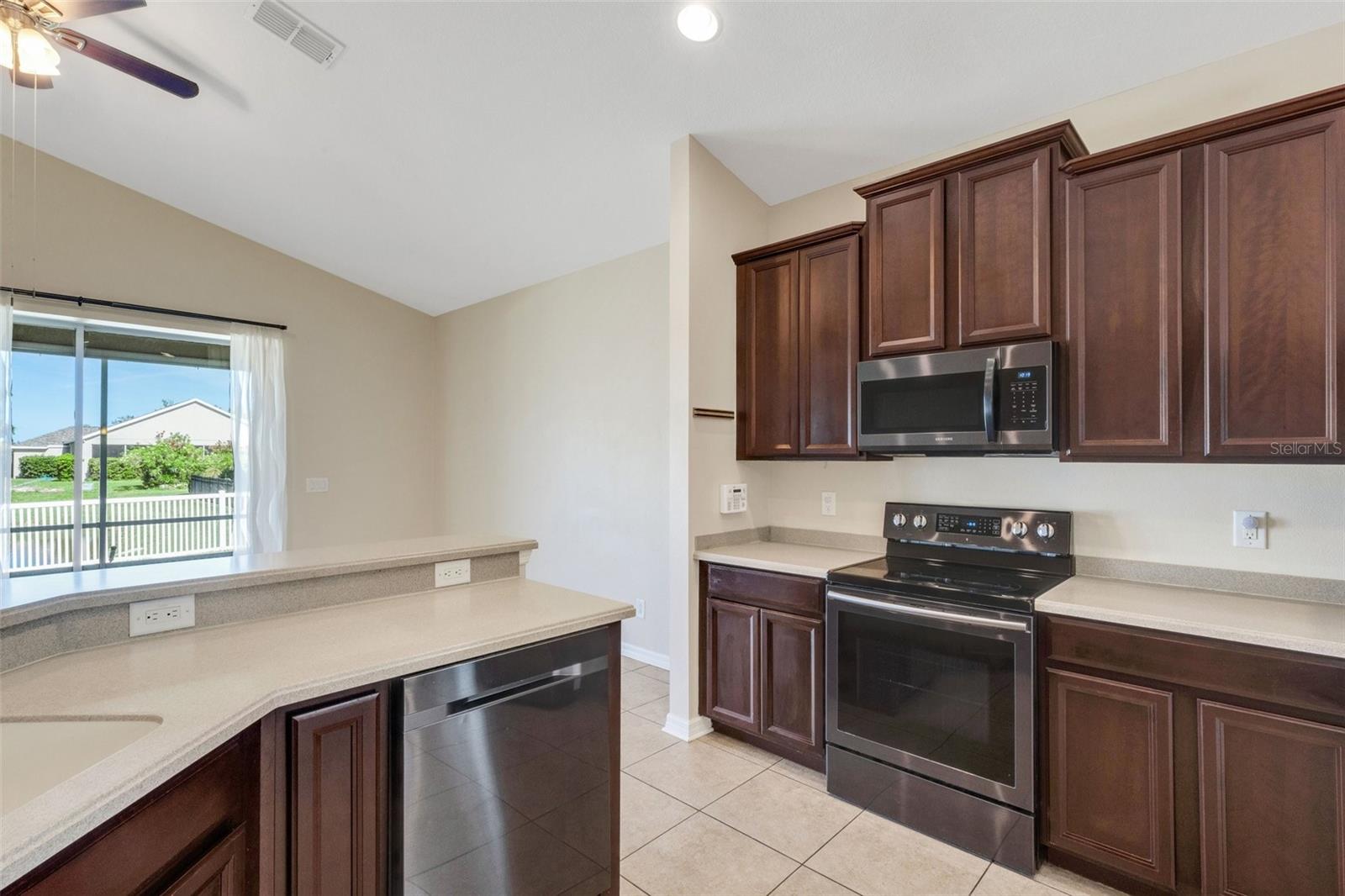 Image 25 of 55 For 7027 56th Terrace E