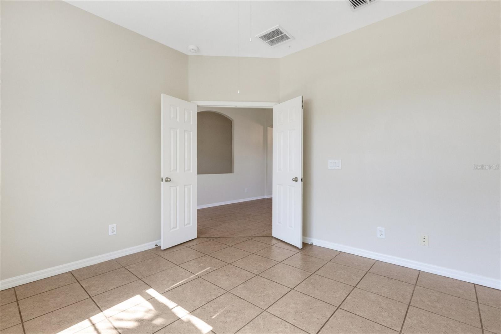 Image 8 of 55 For 7027 56th Terrace E
