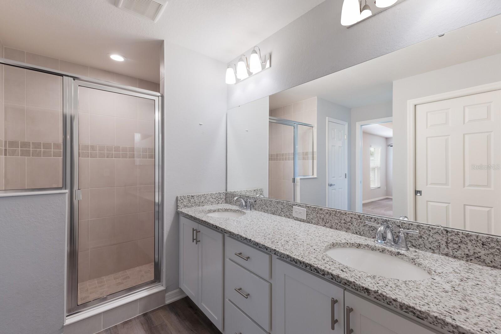 Image 20 of 36 For 5923 162nd Avenue E