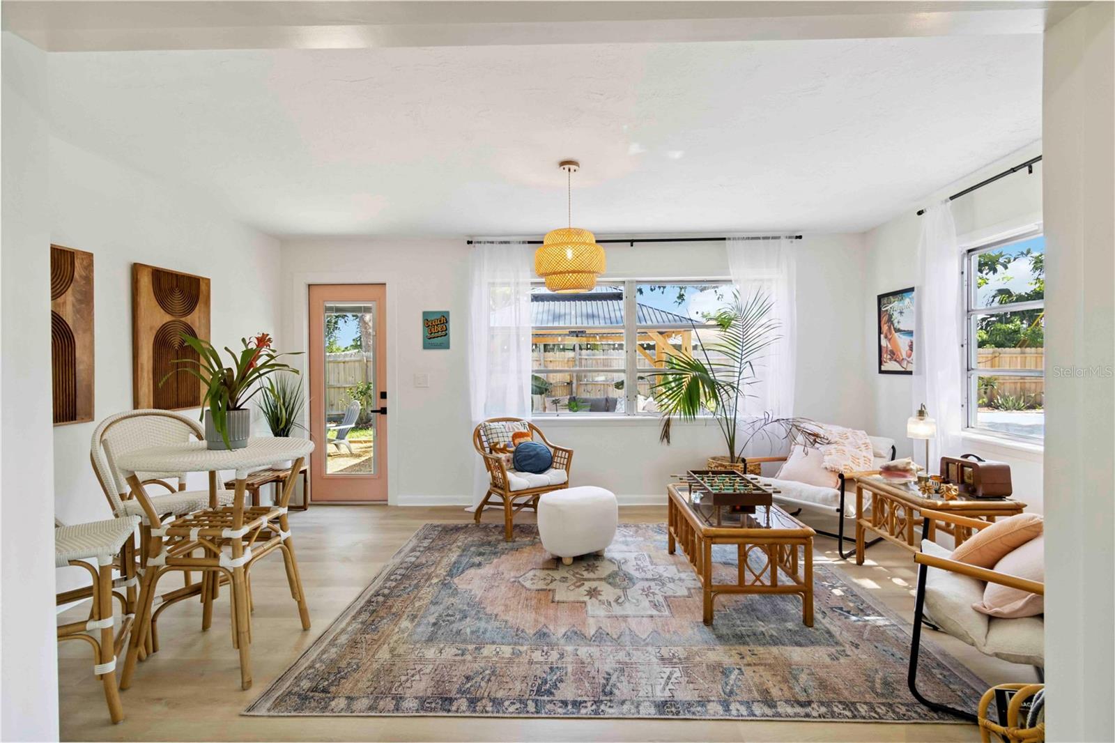 Image 13 of 34 For 3011 Bougainvillea Street