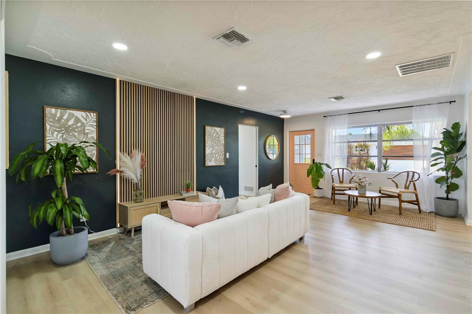 Image 8 of 34 For 3011 Bougainvillea Street