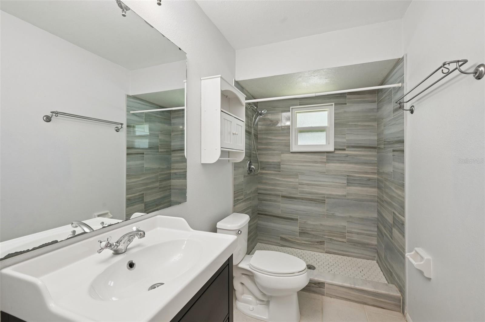 Image 12 of 28 For 4023 Hina Drive