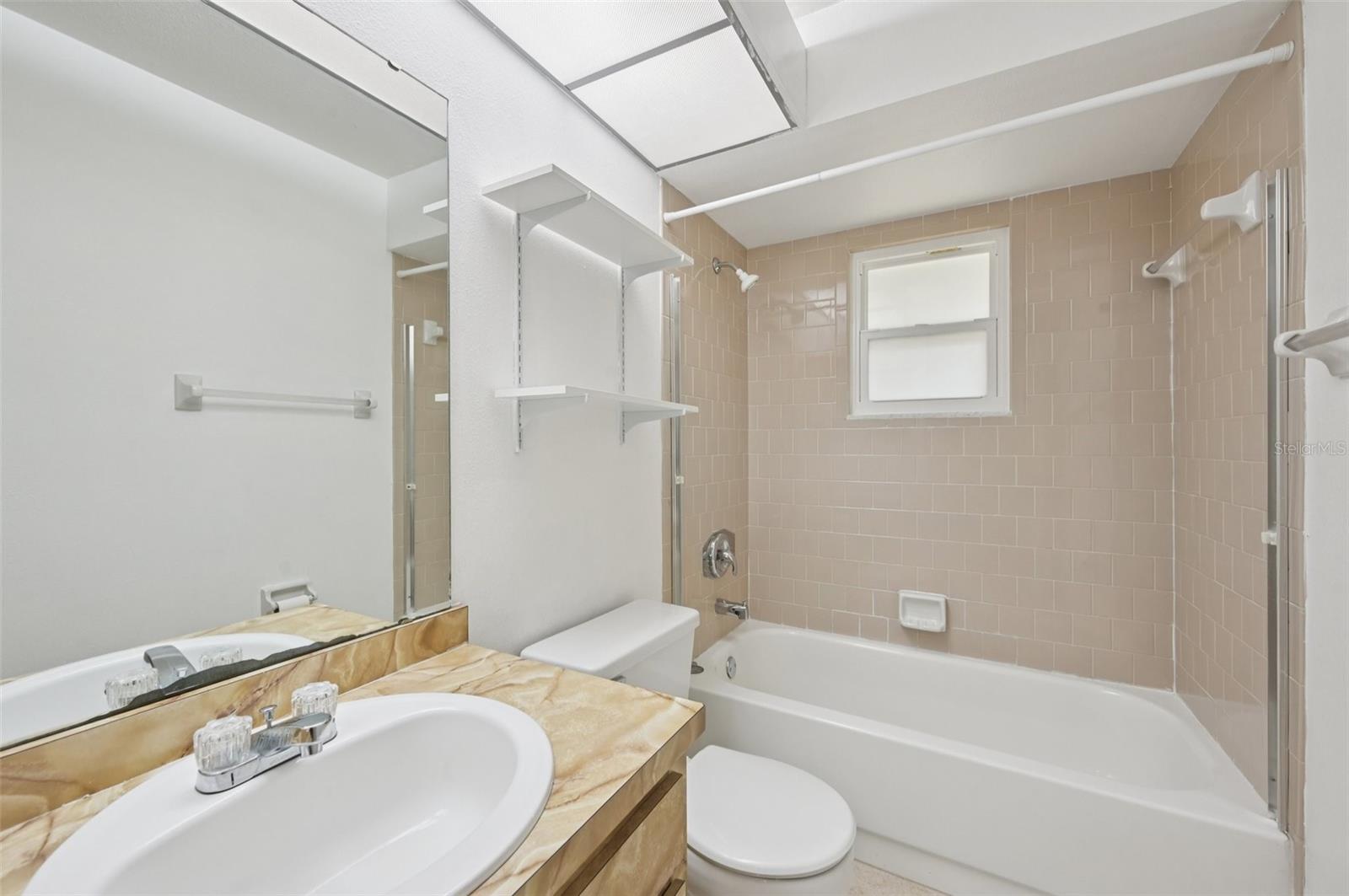 Image 13 of 28 For 4023 Hina Drive