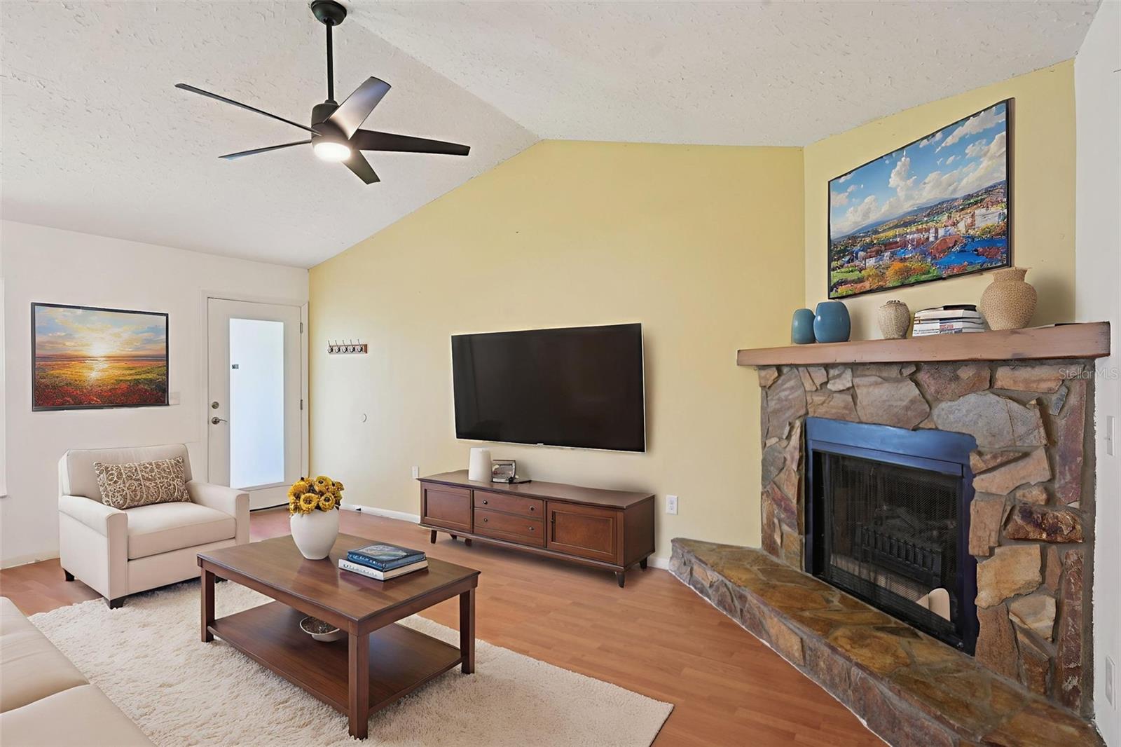 Image 3 of 28 For 4023 Hina Drive