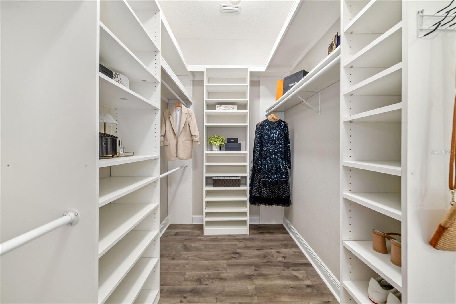 Image 17 of 79 For 408 166th Street E