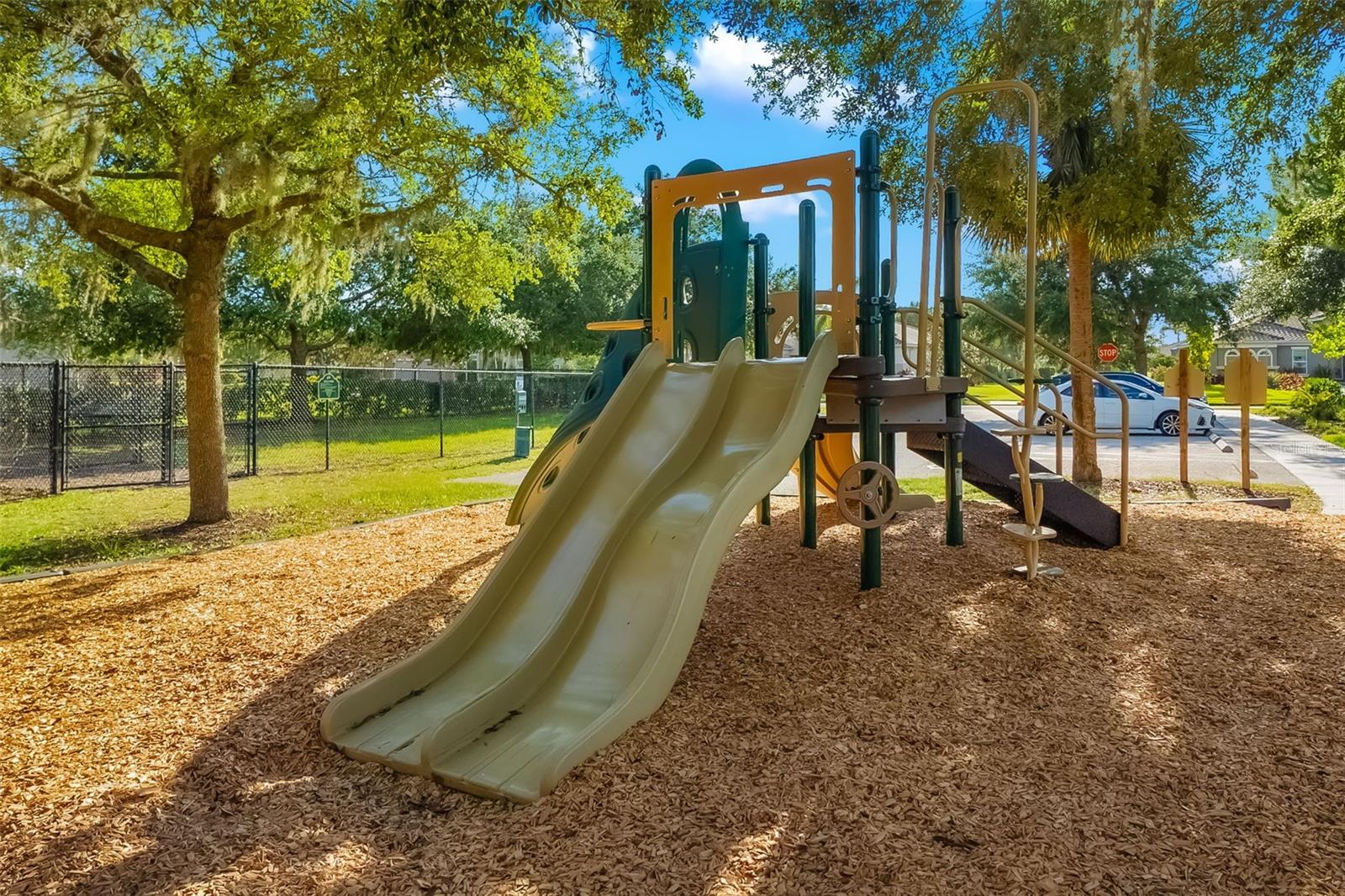 Image 20 of 79 For 408 166th Street E